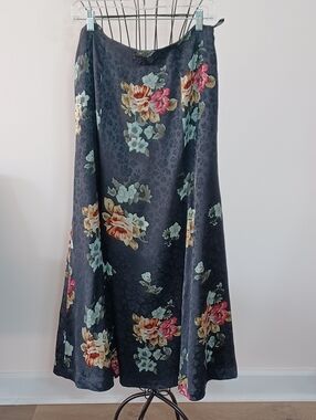 Vintage Jonea New York 100% Silk Floral Maxi Skirt- Size 14